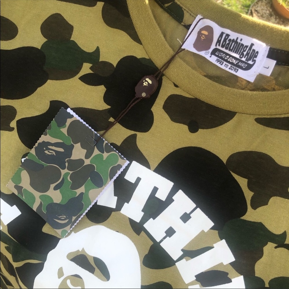 camouflage Abathing ape